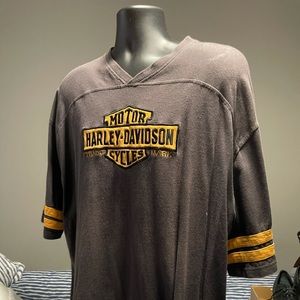 Men’s Harley Davidson Jersey style shirt XXl